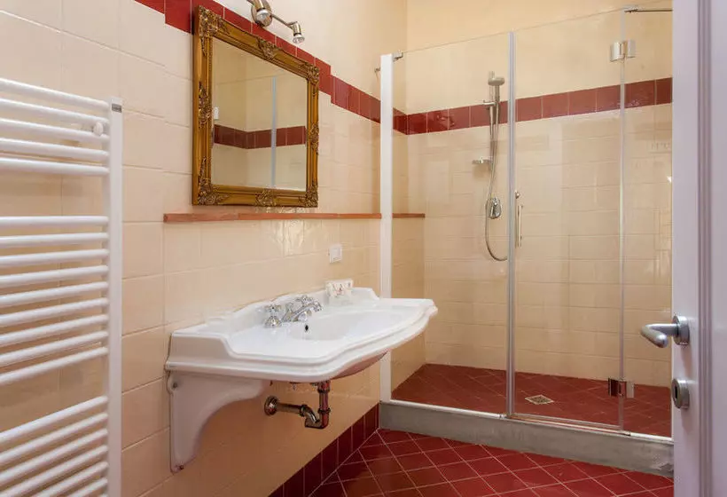 هتل Fattoria La Torre