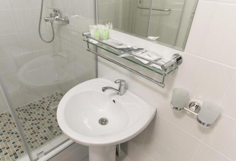 هتل Koktem Burabay