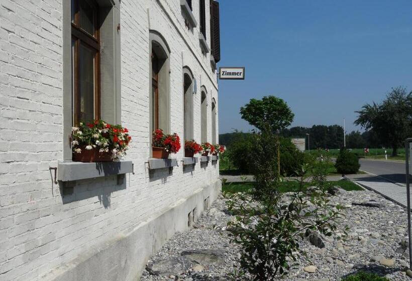 酒店 Landhaus Vier Jahreszeiten