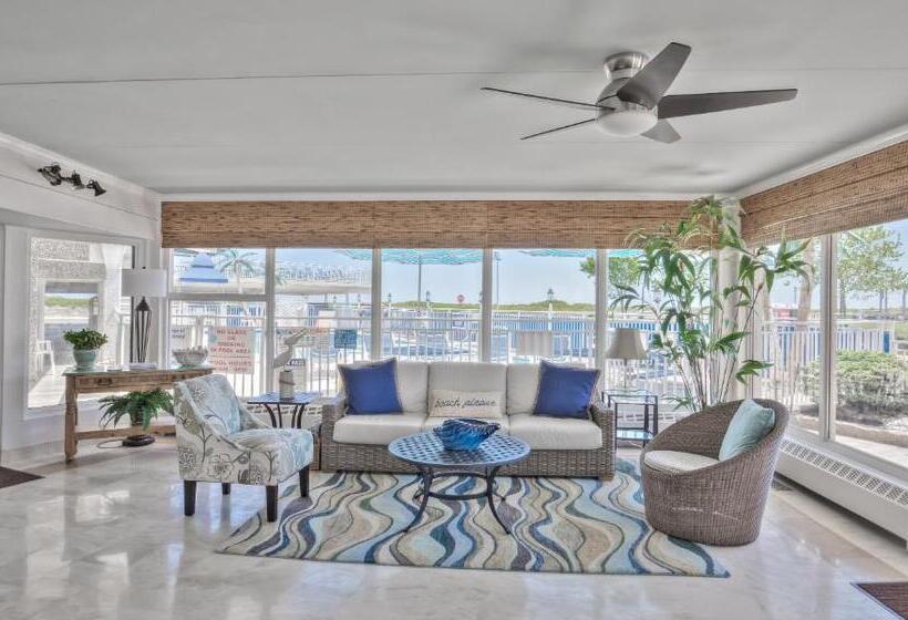 فندق على الطريق Armada By The Sea