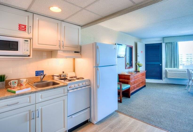 فندق على الطريق Armada By The Sea