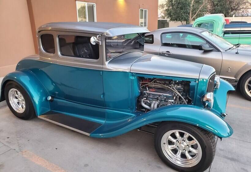 모텔 The Sunset Inn