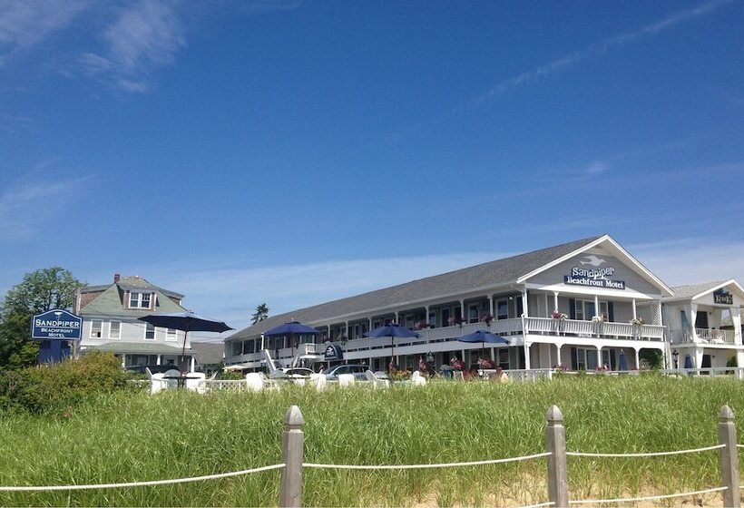 Sandpiper Beachfront Motel