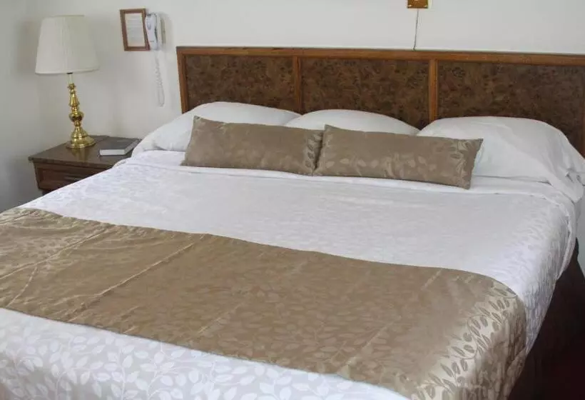 Sleep For Less Motel