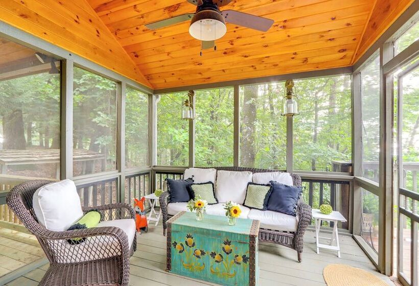 2 Decks + Fire Pit: Mountain Cabin In Big Canoe!