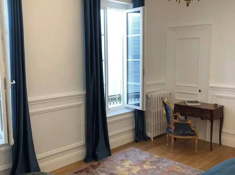 Majatalo L Hôtel Particulier Du 12