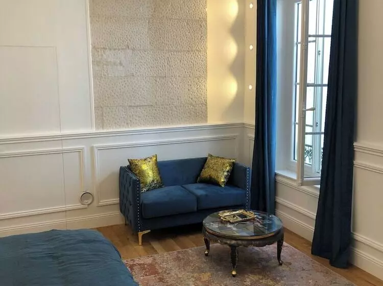 Majatalo L Hôtel Particulier Du 12