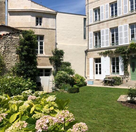 Pensionat L Hôtel Particulier Du 12