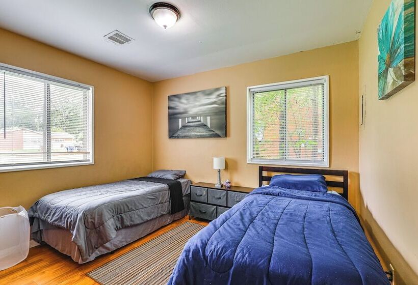 Pet Friendly Decatur House Near Huntsville!