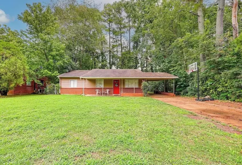 Pet Friendly Decatur House Near Huntsville!