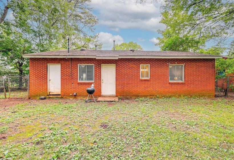 Pet Friendly Decatur House Near Huntsville!