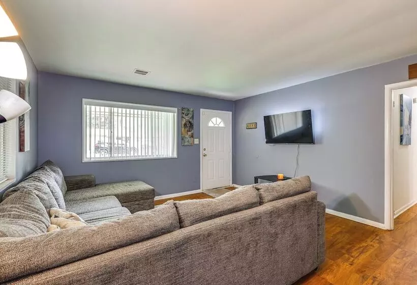 Pet Friendly Decatur House Near Huntsville!