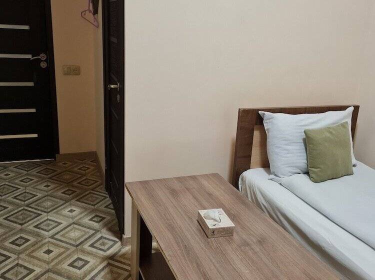 호텔 Economy Type Rooms