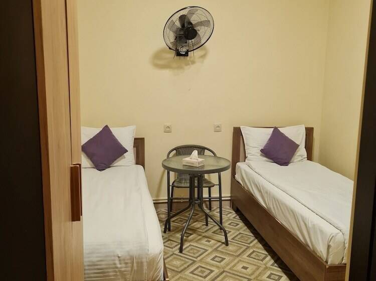 호텔 Economy Type Rooms