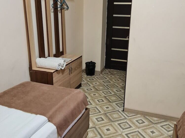 호텔 Economy Type Rooms