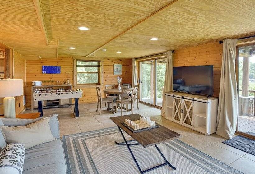 Lakefront Jones Cabin W/ Private Dock & Game Room!