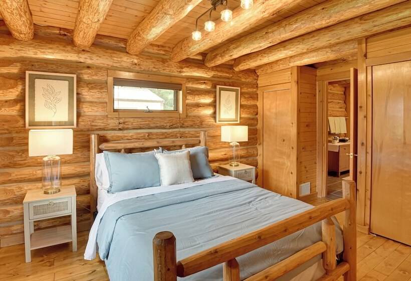 Lakefront Jones Cabin W/ Private Dock & Game Room!