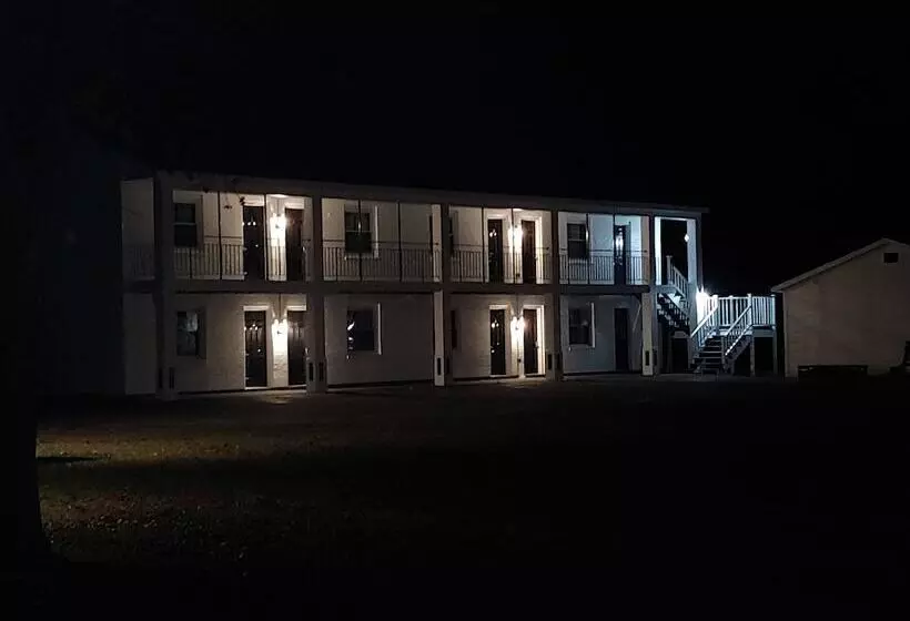 モーテル Vermont Suites