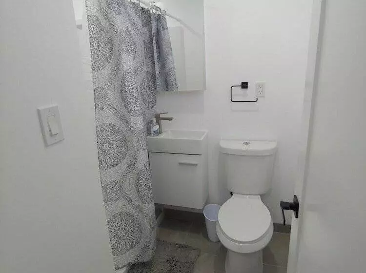 モーテル Vermont Suites