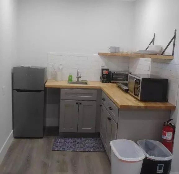 モーテル Vermont Suites