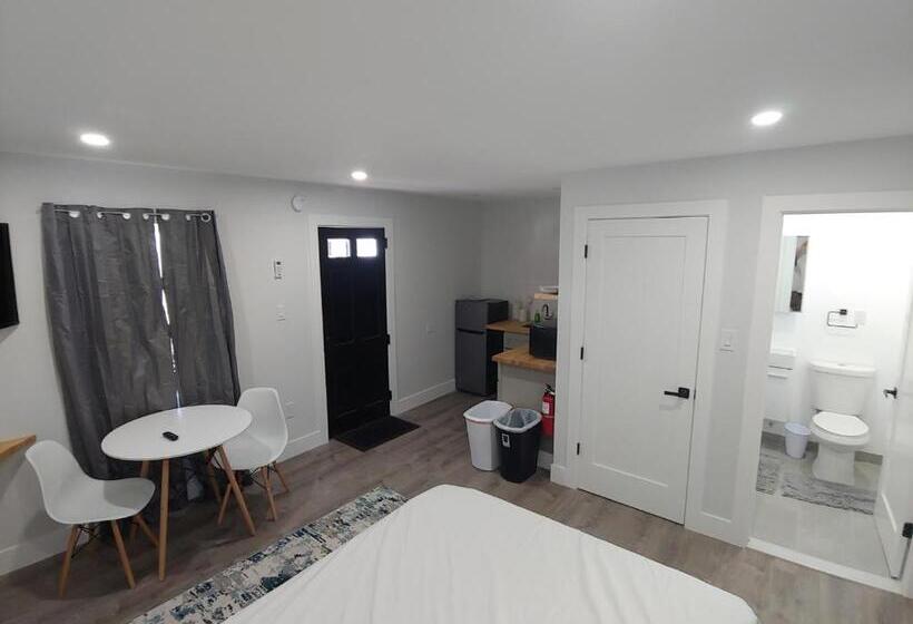 مُتل Vermont Suites