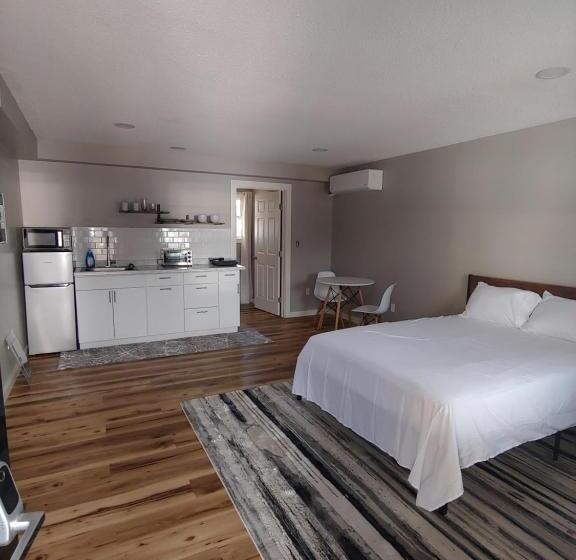 مُتل Vermont Suites