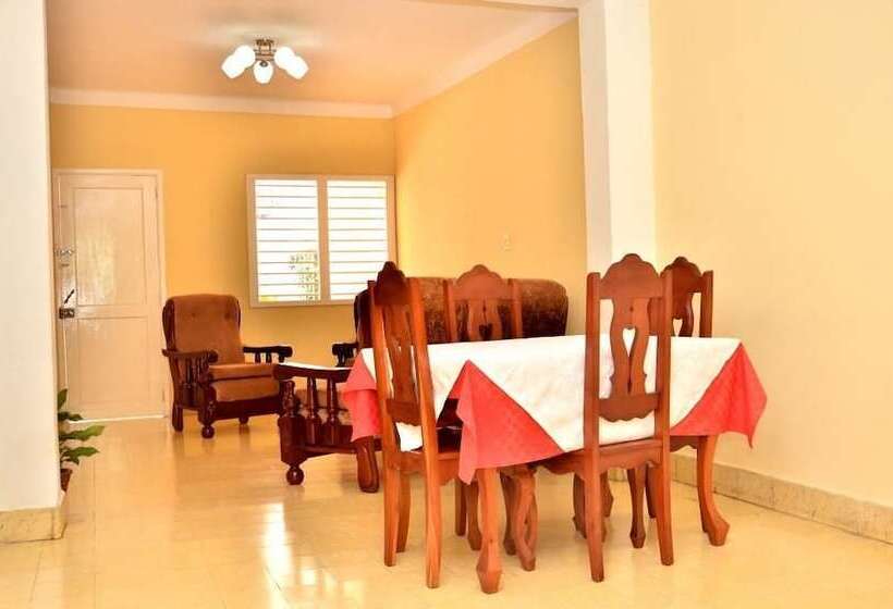 Panzió Casa Villa La Roca 1940