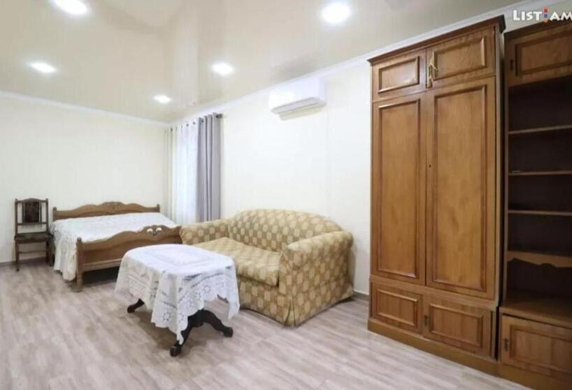 پانسیون Room 3