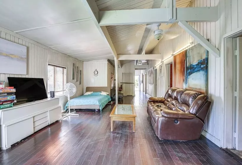 Pet Friendly Ramona Home W/ Mountain Views!