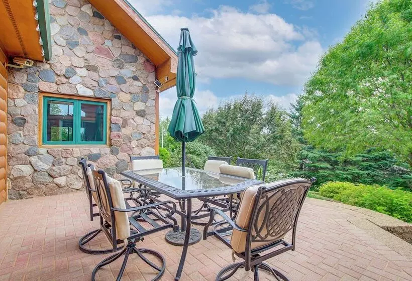 Waterfront Central Wisconsin Cabin W/ Indoor Pool!