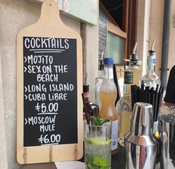 בית מלון כפרי Albergo Al Municipio