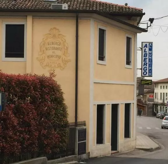 ホテル Albergo Al Municipio