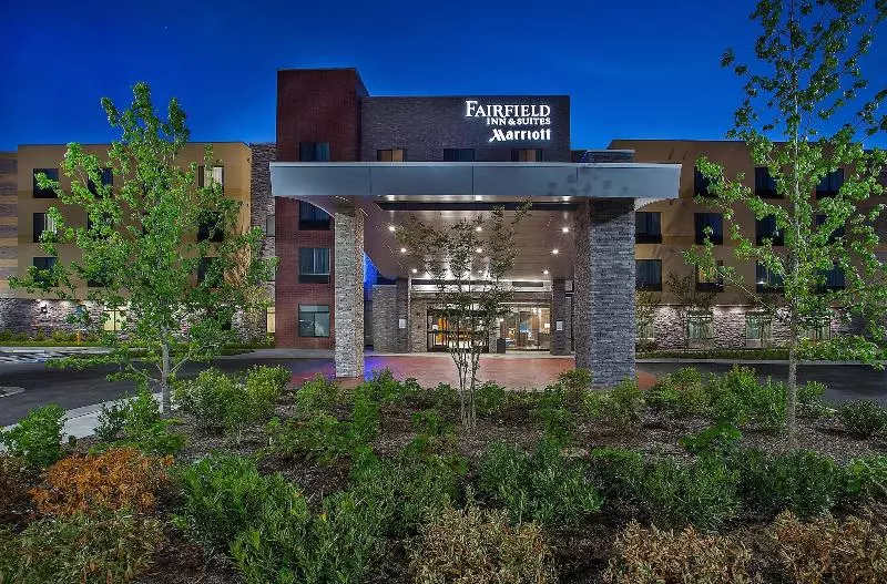 ホテル Fairfield Inn & Suites By Marriott Nashville Hendersonville
