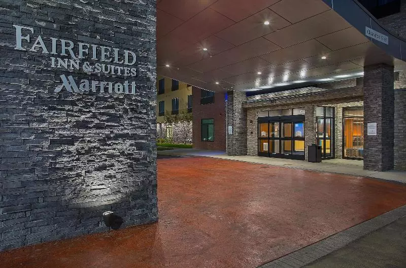 ホテル Fairfield Inn & Suites By Marriott Nashville Hendersonville