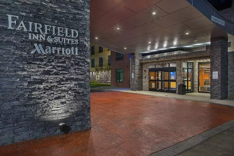 ホテル Fairfield Inn & Suites By Marriott Nashville Hendersonville