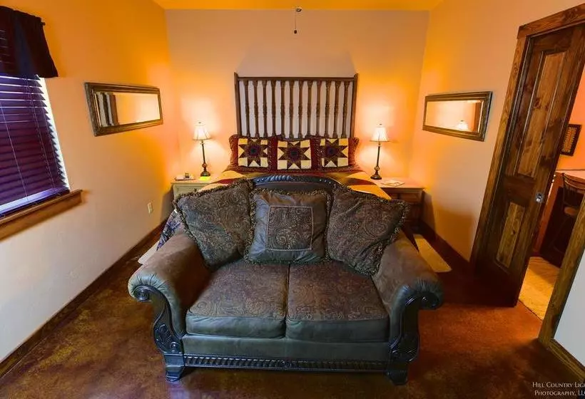 Lazy T Bed And Breakfast