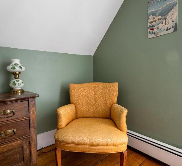 Woodbridge Inn Bed & Breakfast