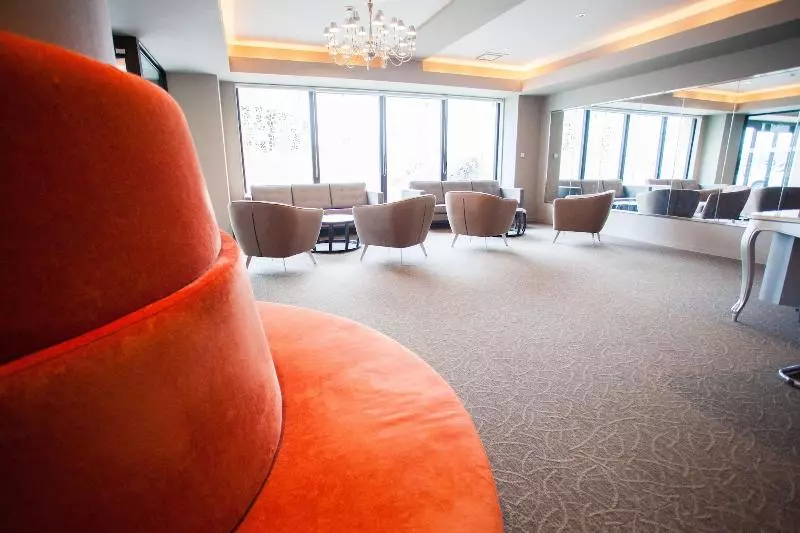 Hotel M