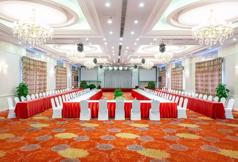 Becamex Hotel Thu Dau Mot