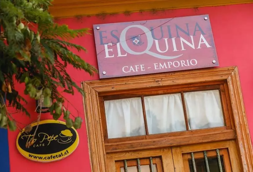ベッドアンドブレックファースト Esquina Elquina Hostal