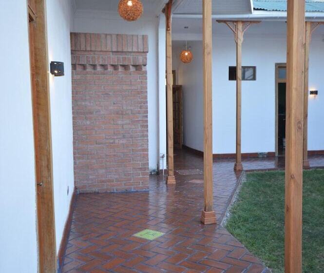 צימר Esquina Elquina Hostal