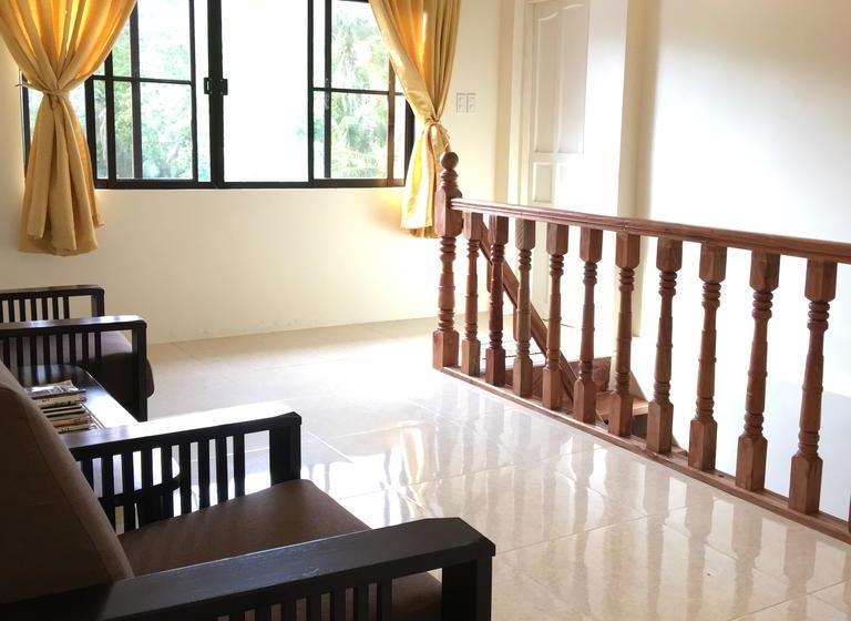 Hotel Amboy S Hometel