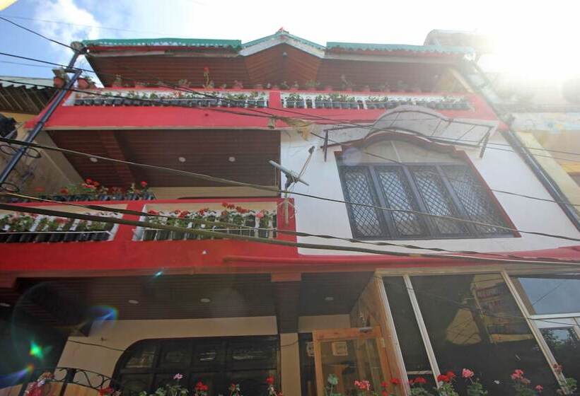 هتل Flagship Golden Nest