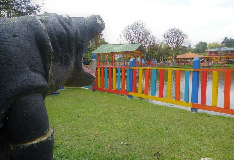 בית מלון כפרי Lago Valdivia