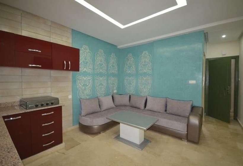 Отель Hôtel Café Restaurant Pyramides