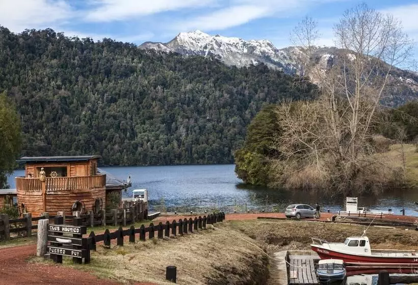 ホテル Huilo Huilo Marina Del Fuy