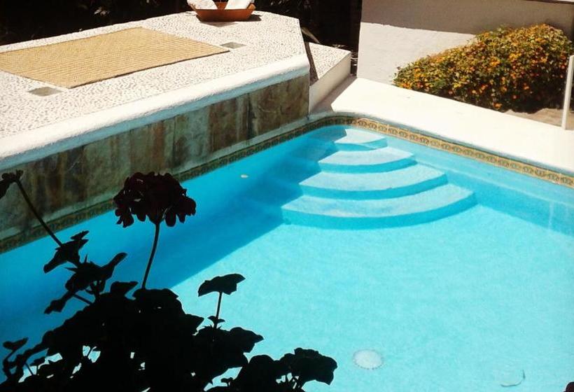 호텔 La Casona Breakfast & Wellness Center