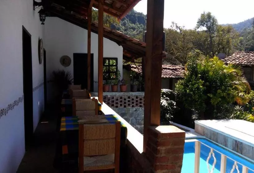 Hotelli La Casona Breakfast & Wellness Center