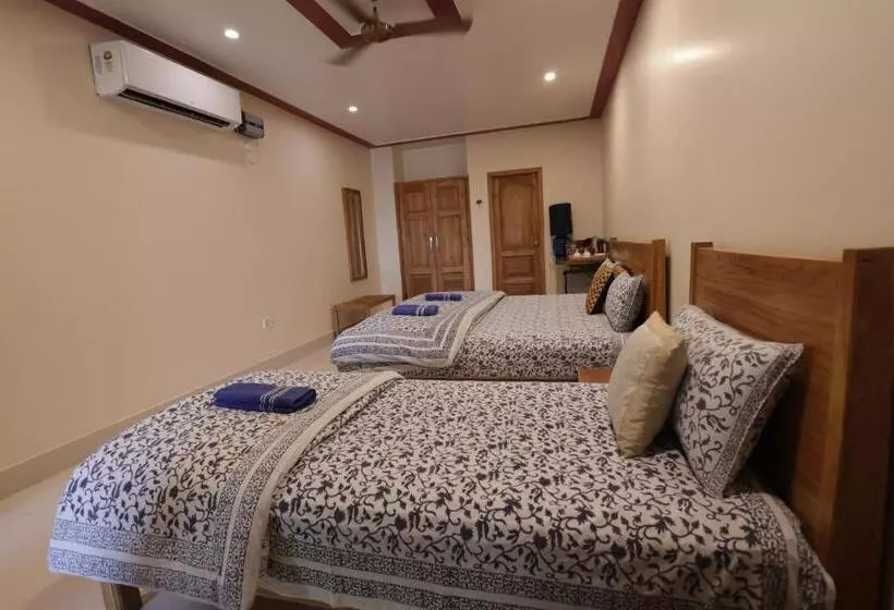 ホテル Mvt Guesthouse & Restaurant