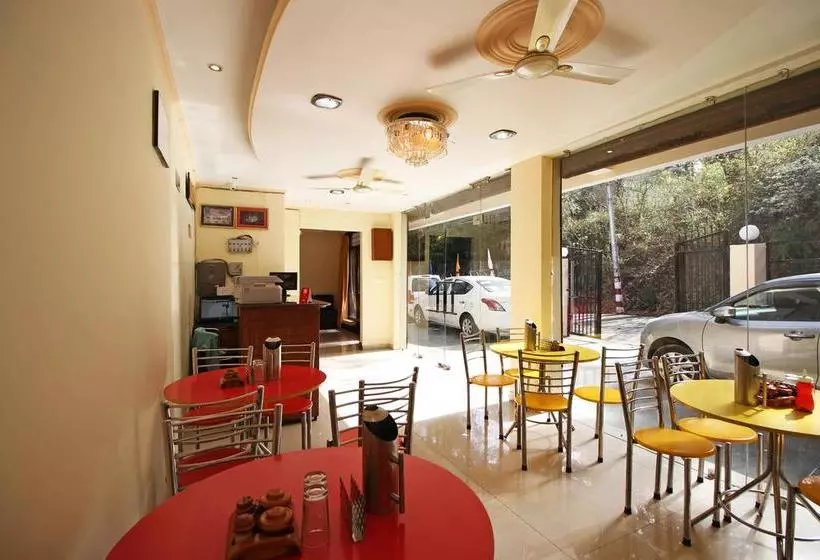 ホテル Goroomgo Dolls Inn Nainital